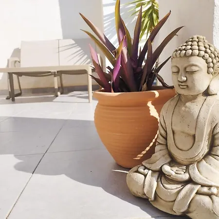 Beautiful With Amazing Sea View *