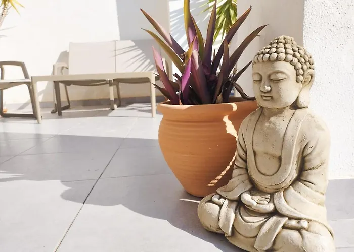 Beautiful With Amazing Sea View *