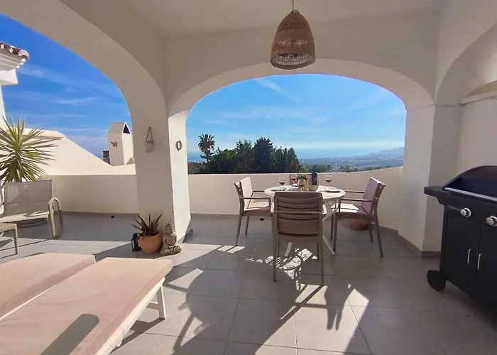 Beautiful With Amazing Sea View Apartamento Nerja